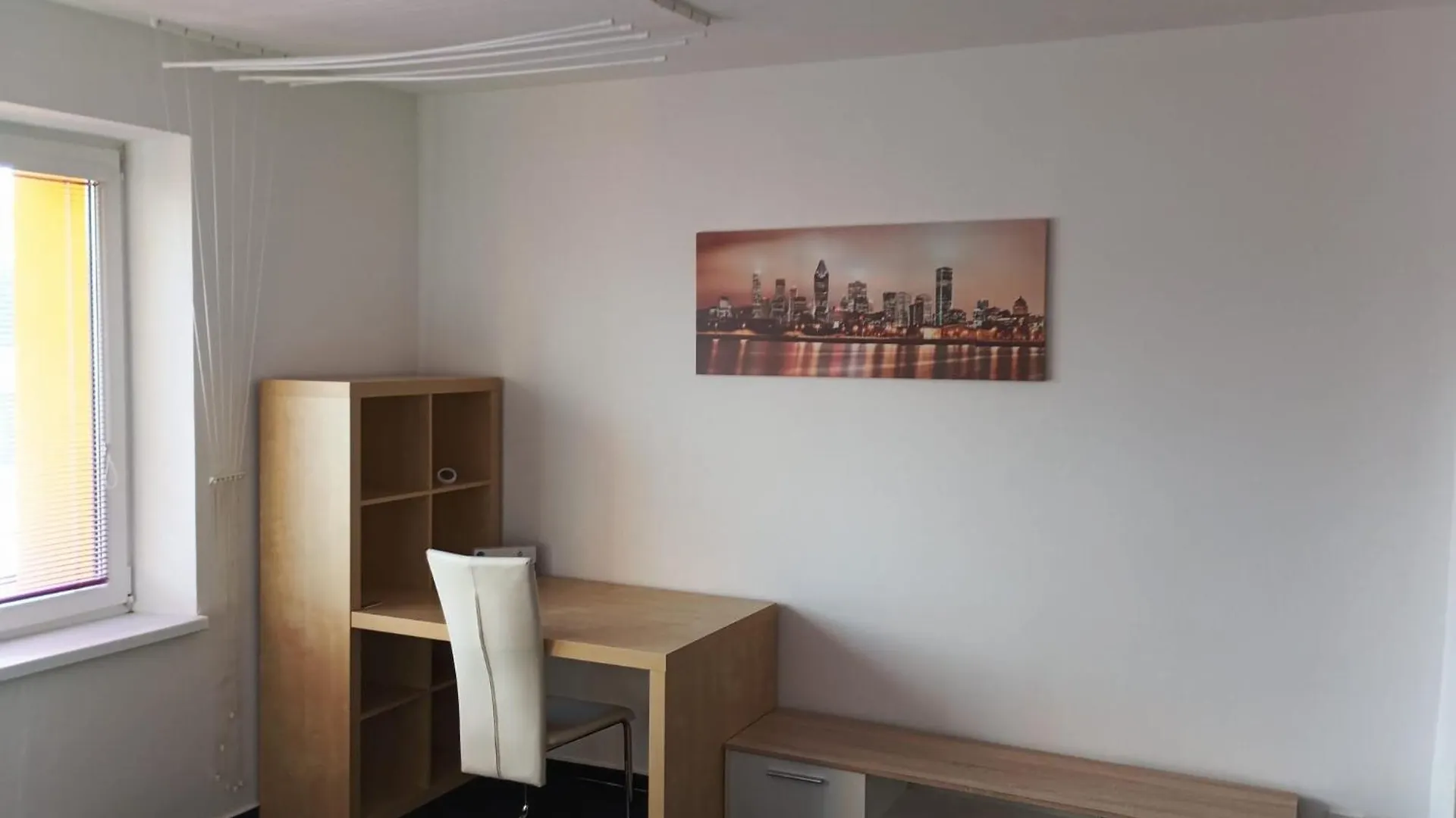 2 Bedroom, Kitchen And Terrace Ostrava Appartement